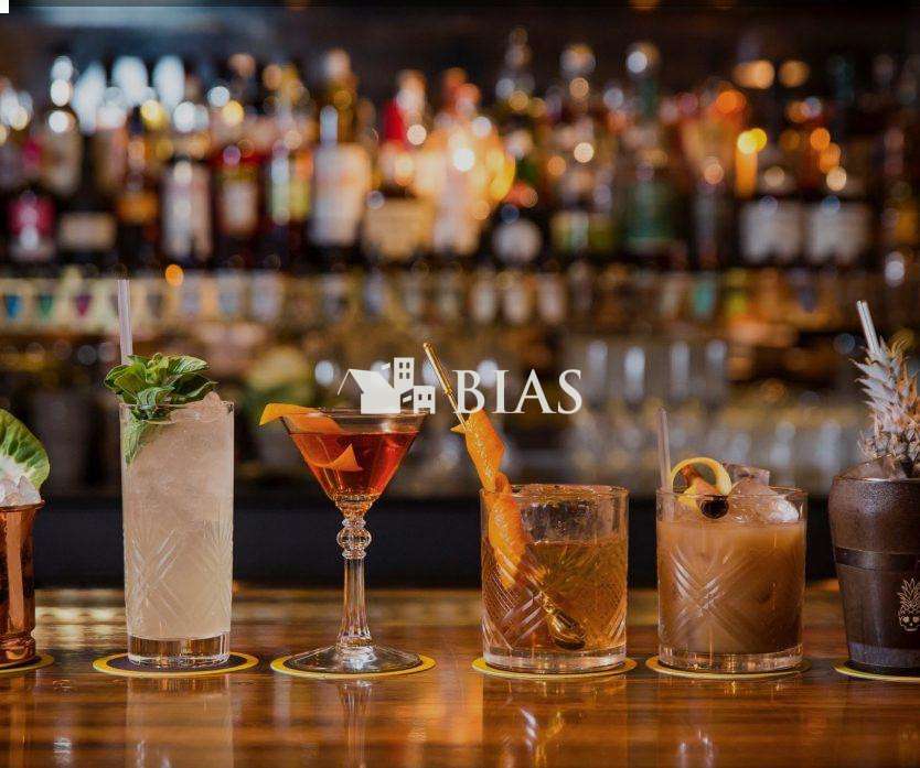 Vente bar à cocktails empl N°1 dans le Calvados