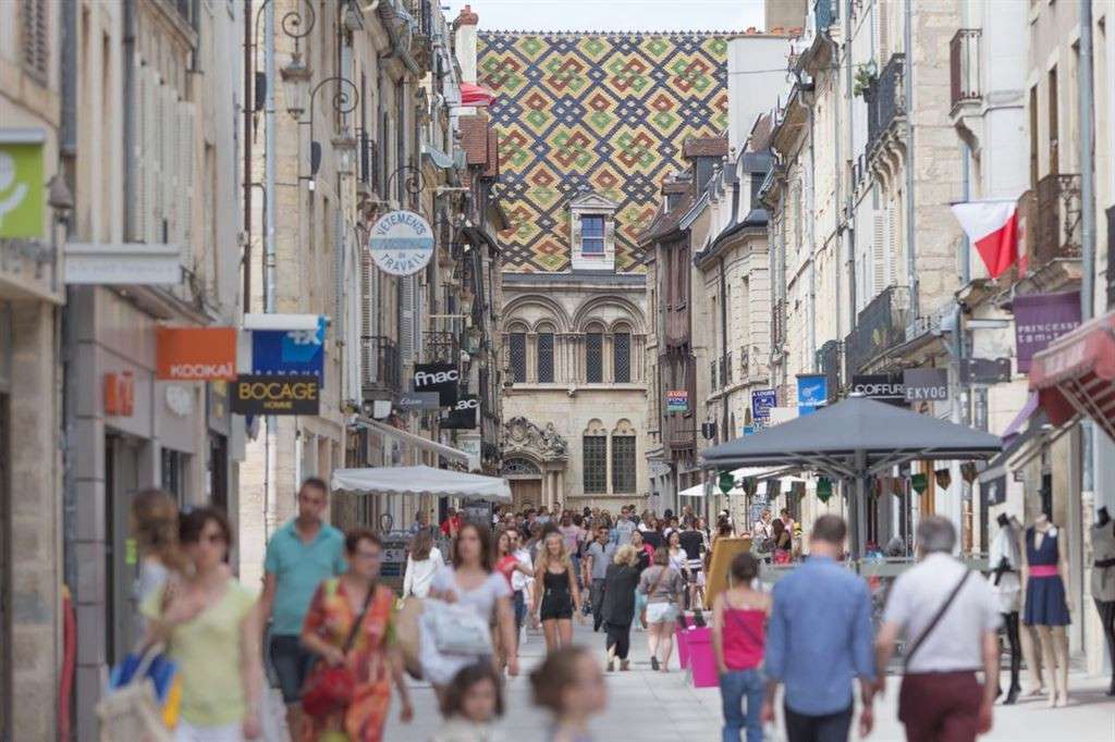 A louer local commercial 25m² hyper centre Dijon