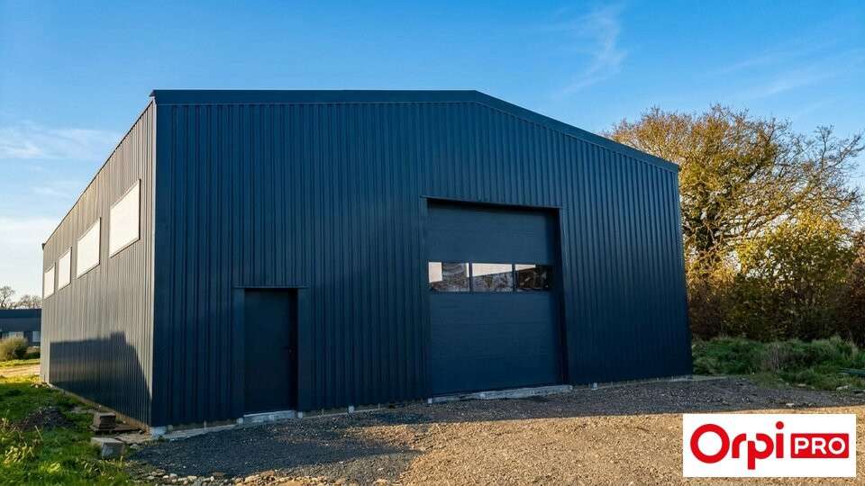 Loue local d'activité de 160m² en za Saint-Brandan