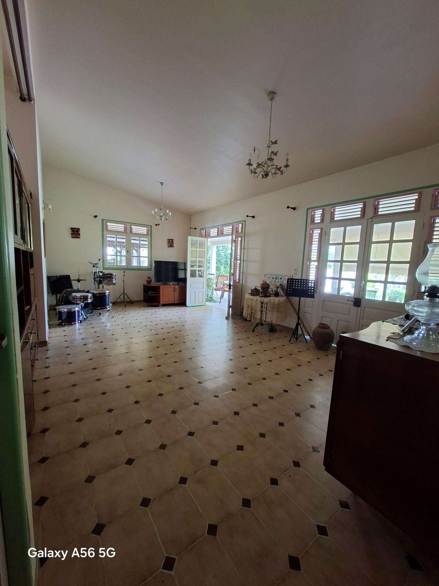 Loue local professionnel 42m² Pelletier Lamentin