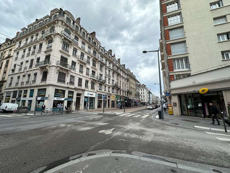 Bail à céder local commercial 136m² à Lyon 69006