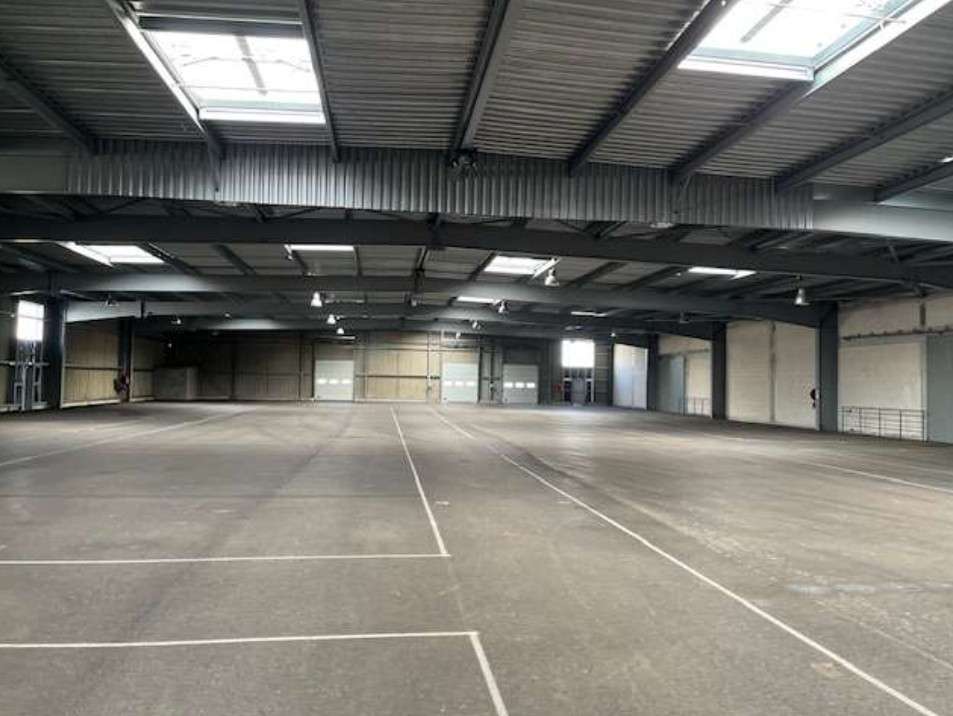 Cellule dans bâtiment logistique 2994m² Mouguerre
