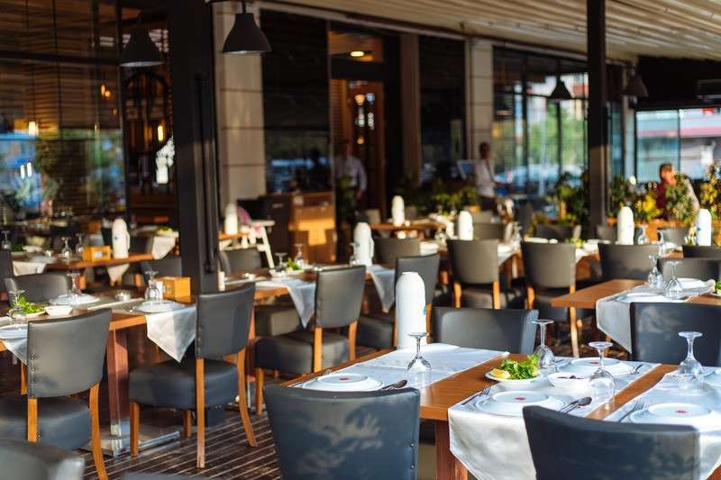 FDC restaurant à vendre empl N°1 Pays Grassois