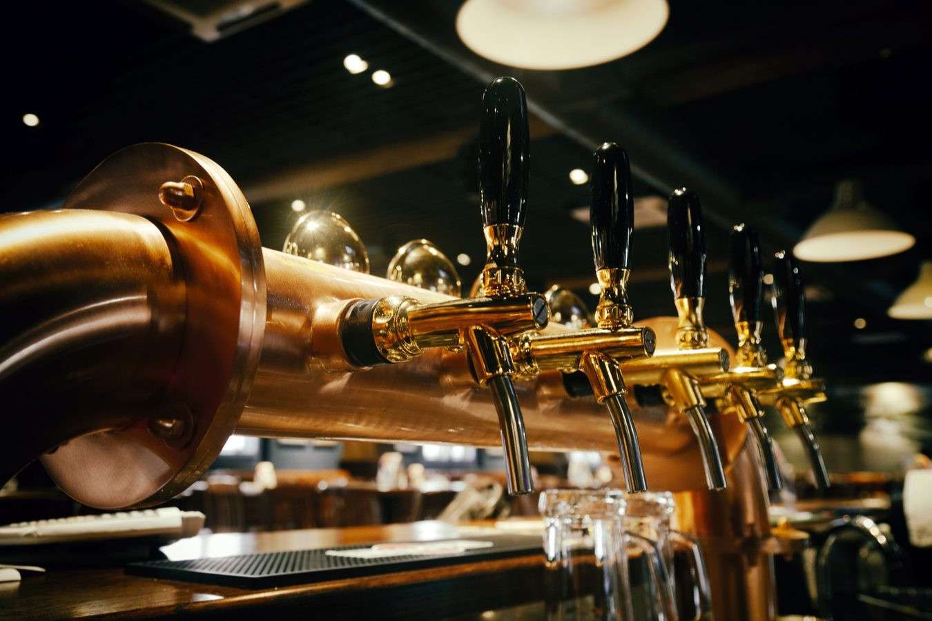 Vente bistrot top emplacement à Paris Rive Droite