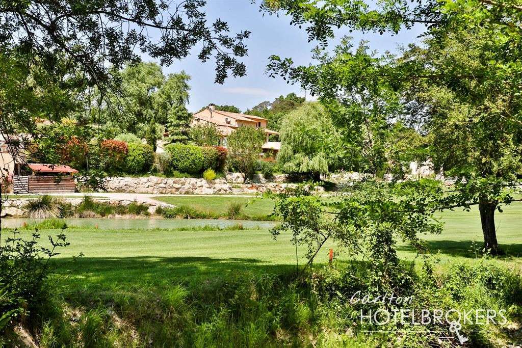Vente Golf (Pitch&Put) Resort hôtel***** & SPA,