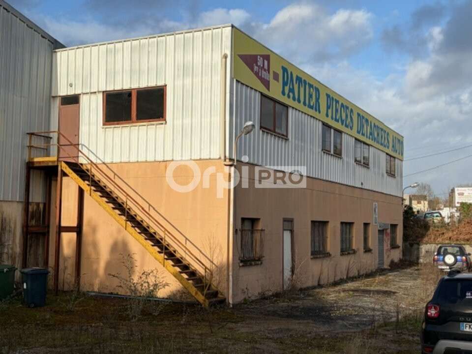 A louer local idéalement situé proche A20 Feytiat 
