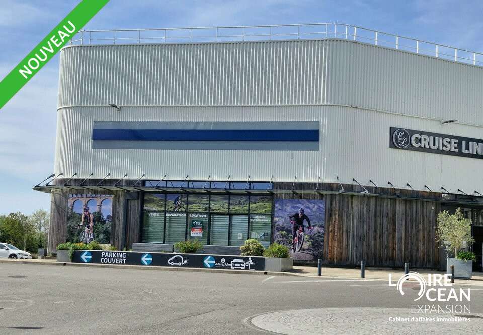 Local 390m² à louer empl premium à Pornic 