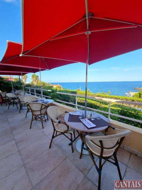 Vente hôtel restaurant sur axe Saint Tropez Cannes