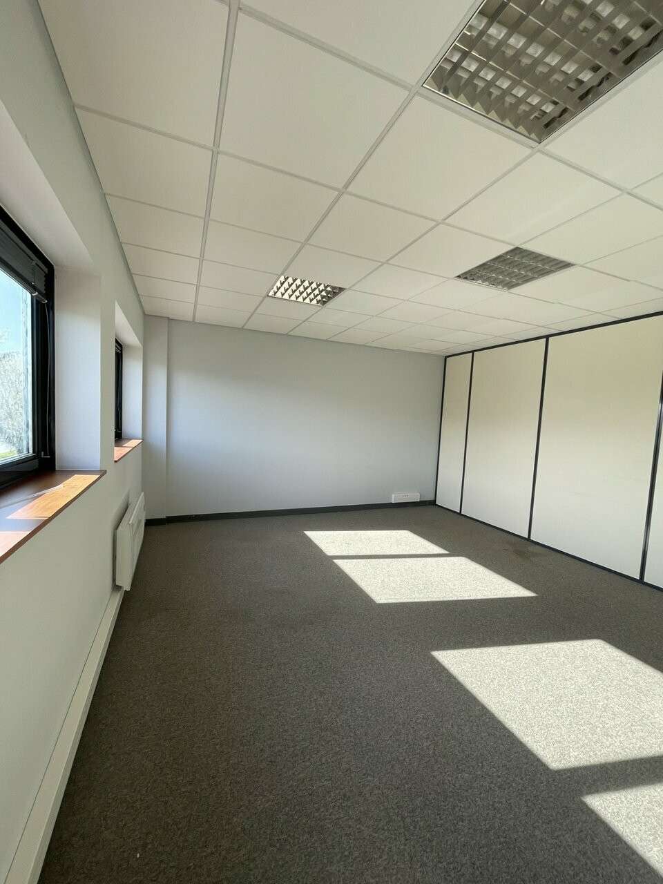 A louer plateau de bureaux 210m² à Vannes Est