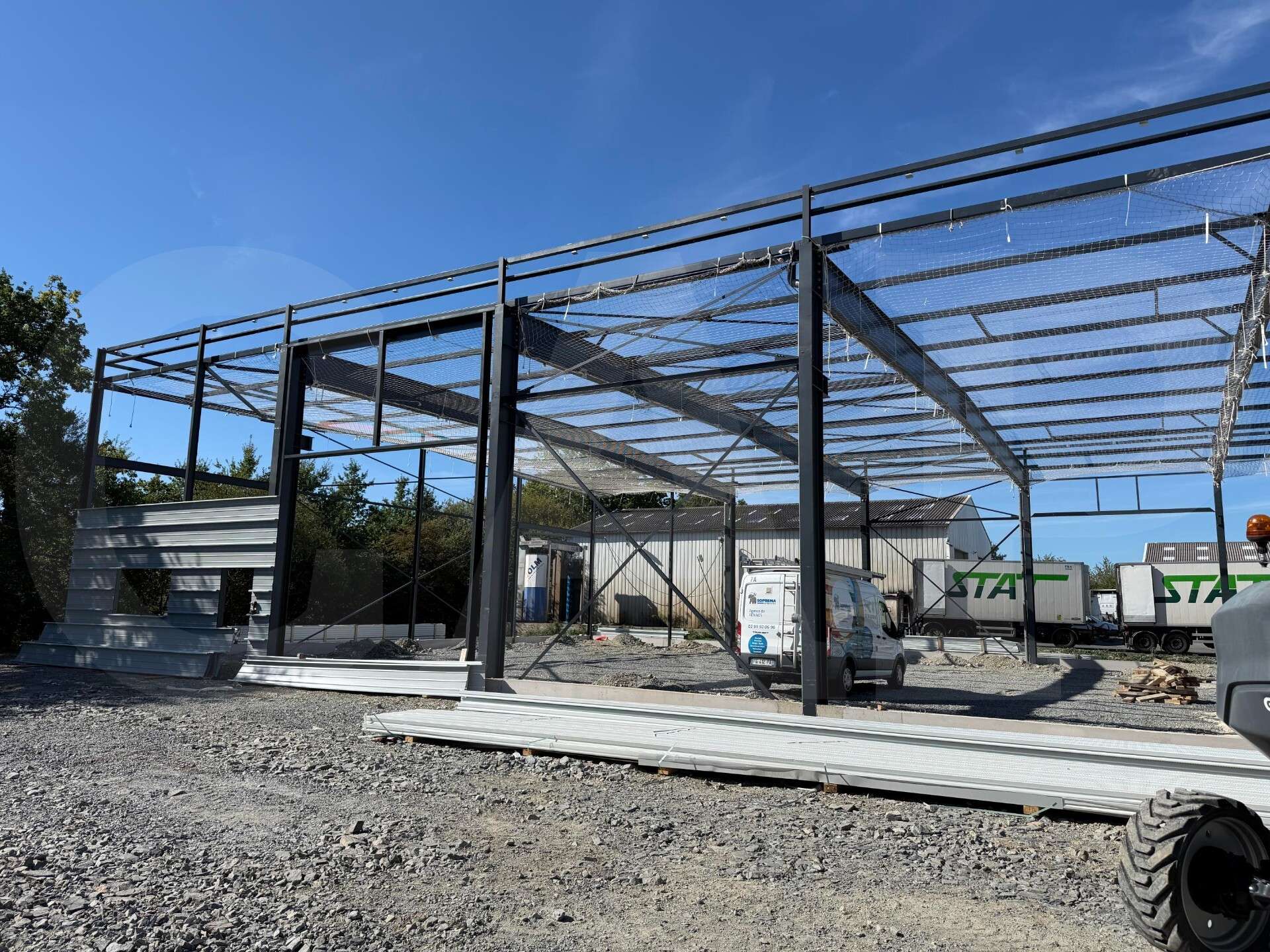 A louer local d’activité 605m² à Noyal-sur-Vilaine