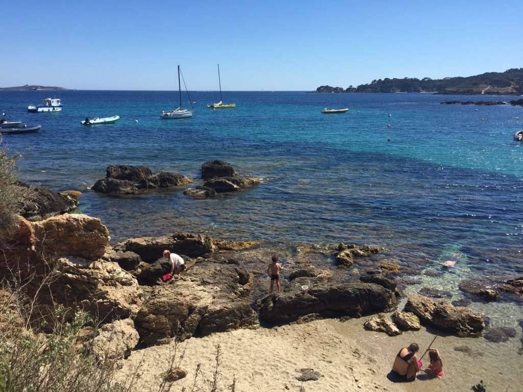 Affaire saisonnière en angle Golfe de Saint-Tropez