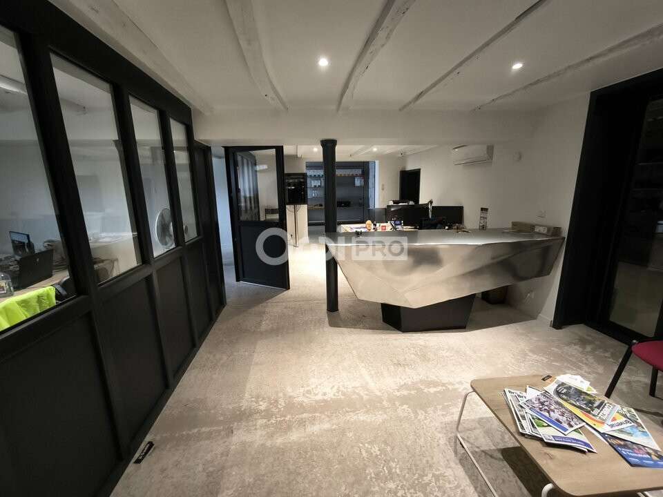 A louer bureaux loft proche centre de Brive