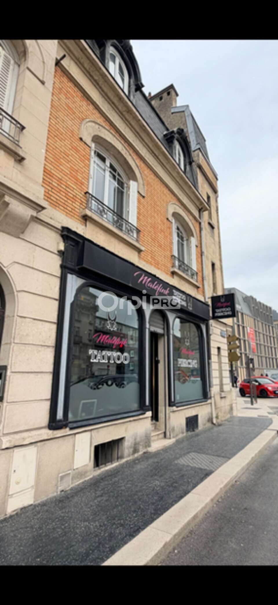 Local professionnel 57m² à vendre à Reims