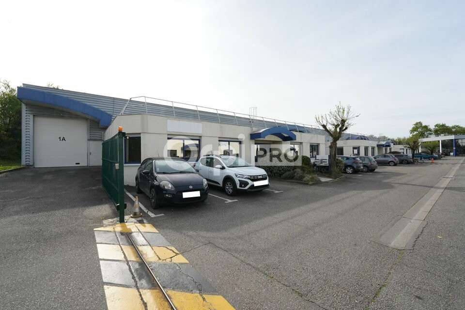 Bureaux 126m² à louer à Saint Genis Laval