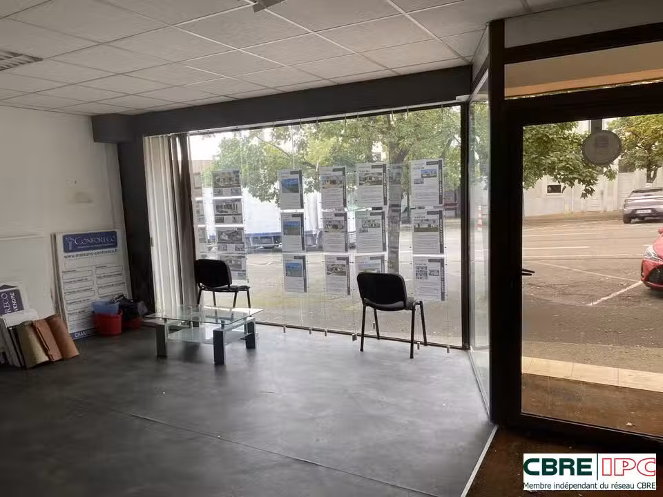 Vente local commercial de 138m² à Mont de Marsan