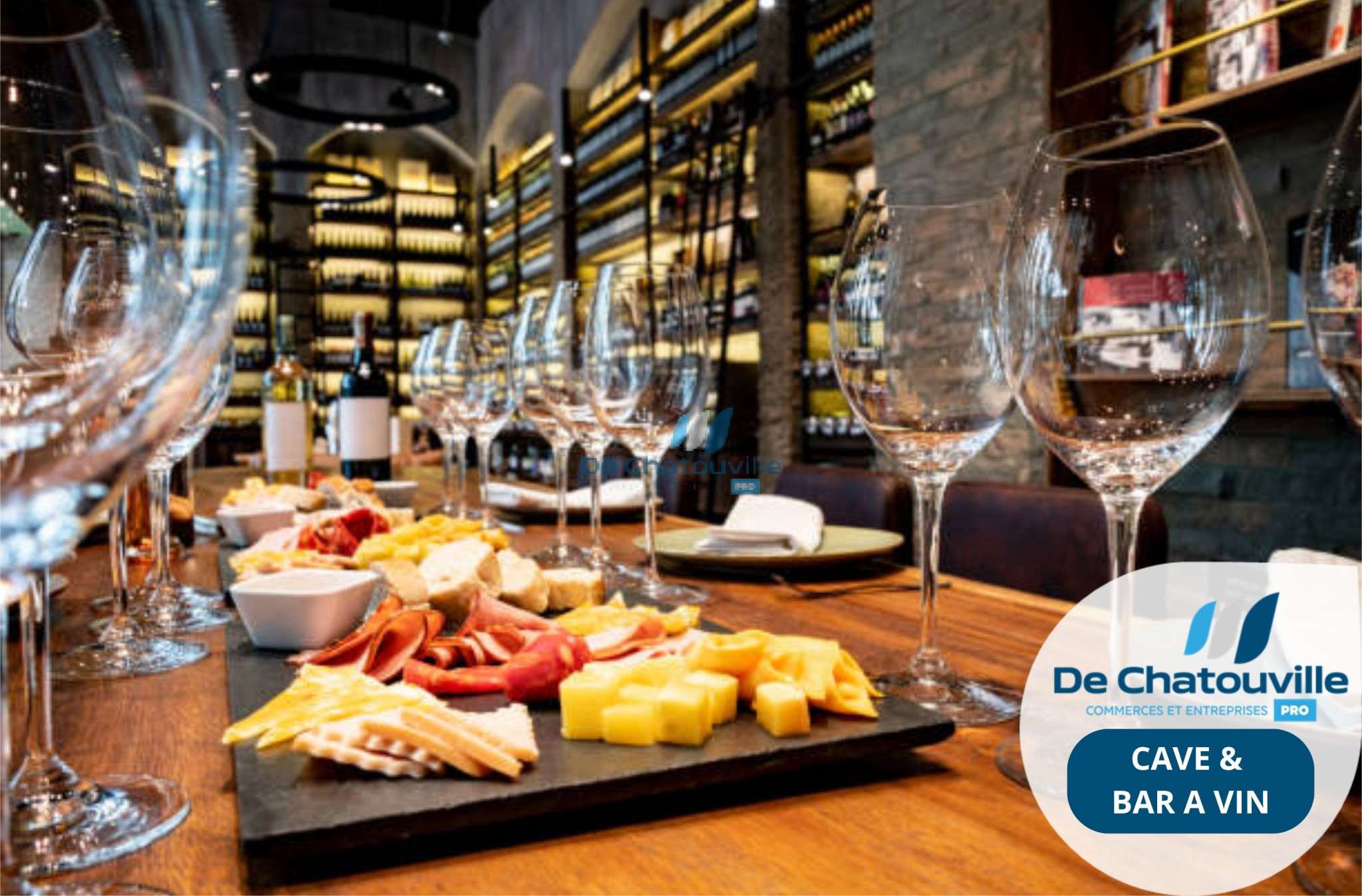 Vente bar à vin cave tapas centre historique Var