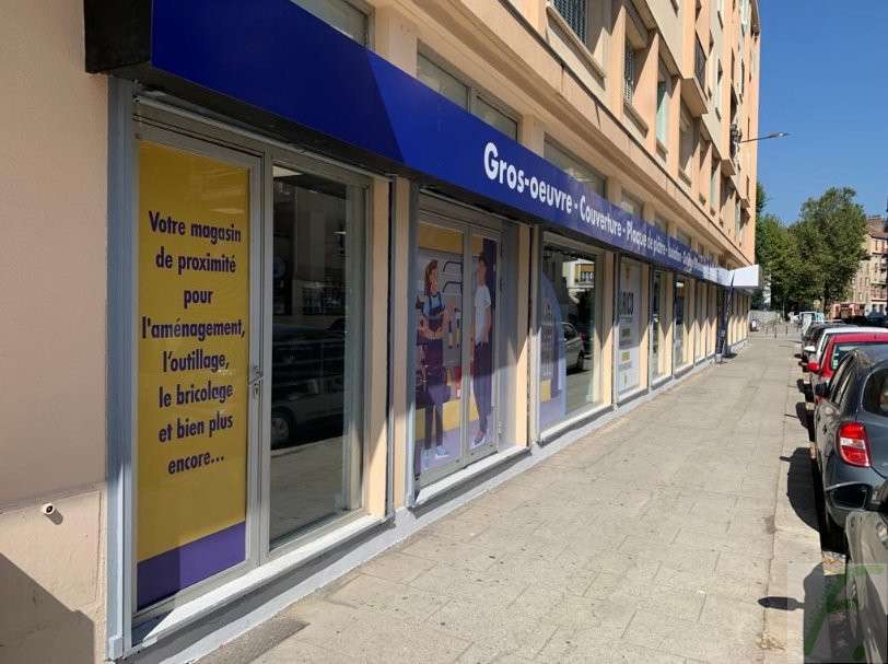 Local commerciaux 687m² en RDC à Échirolles