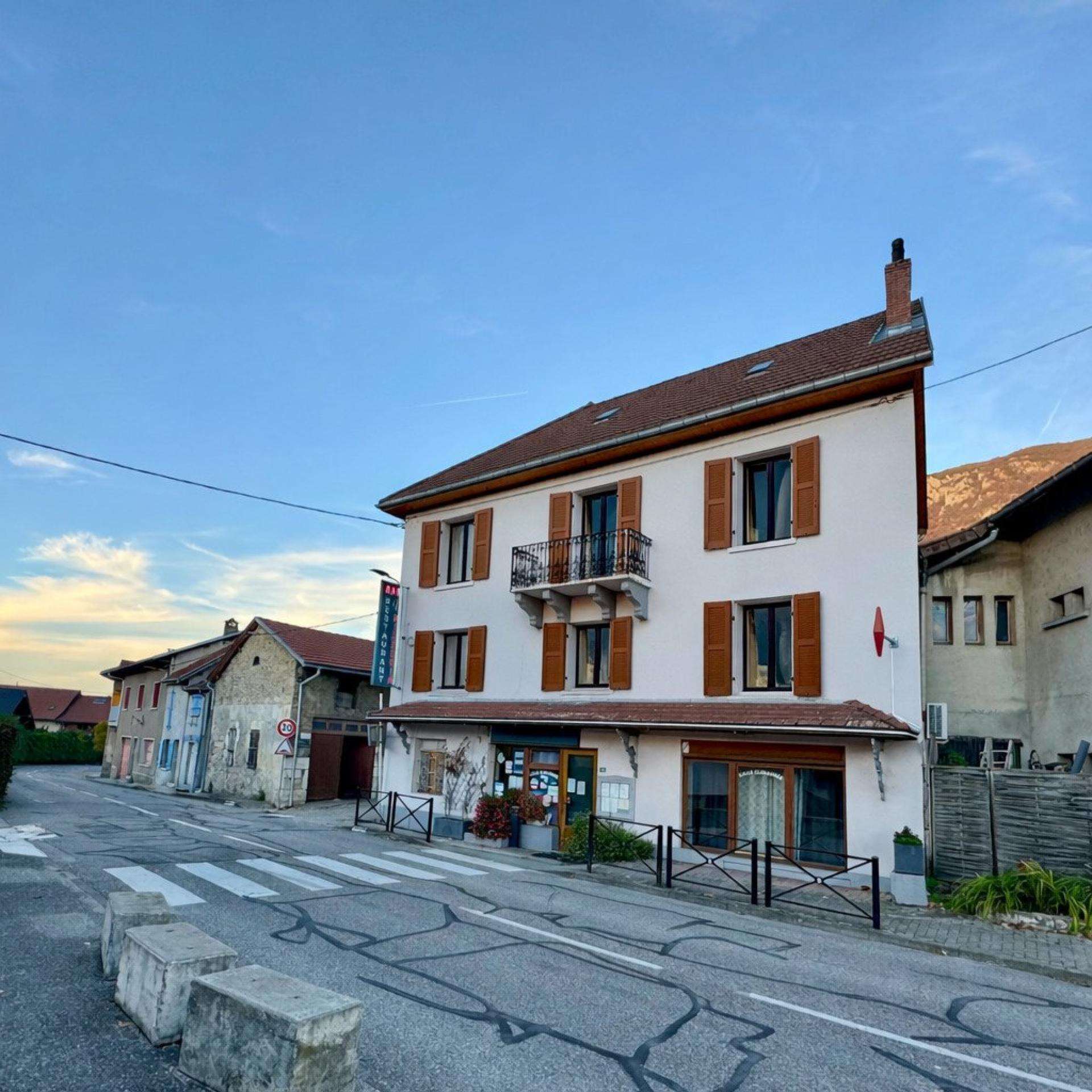 Vente murs commerciaux à Serrières-en-Chautagne