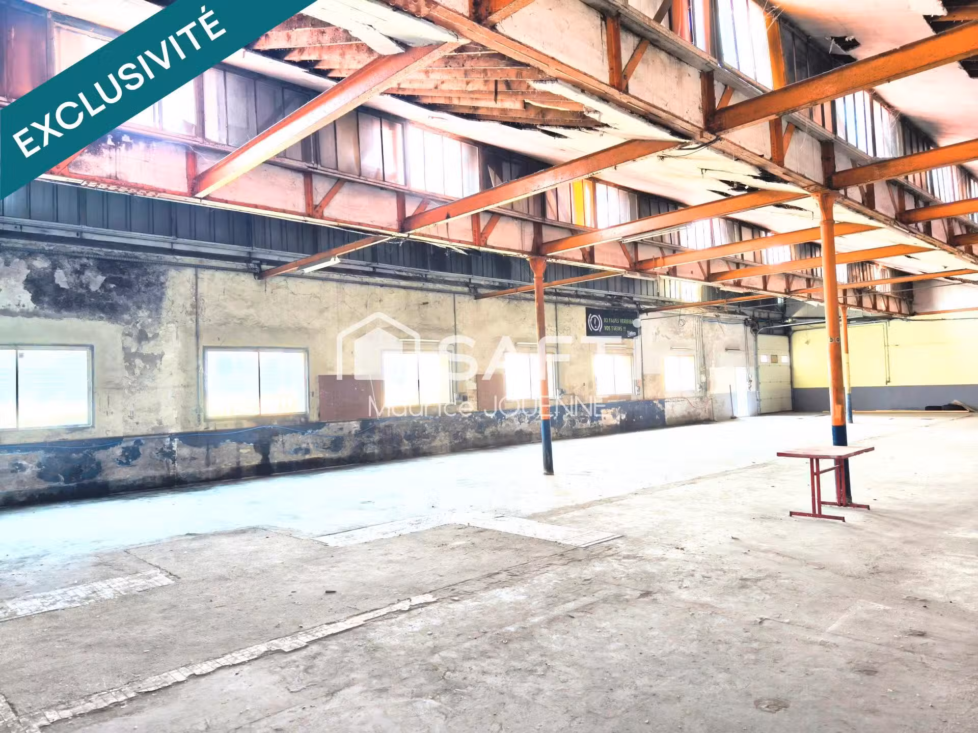 Beau local 617m² réhabilité avec 2 bureaux Épinal