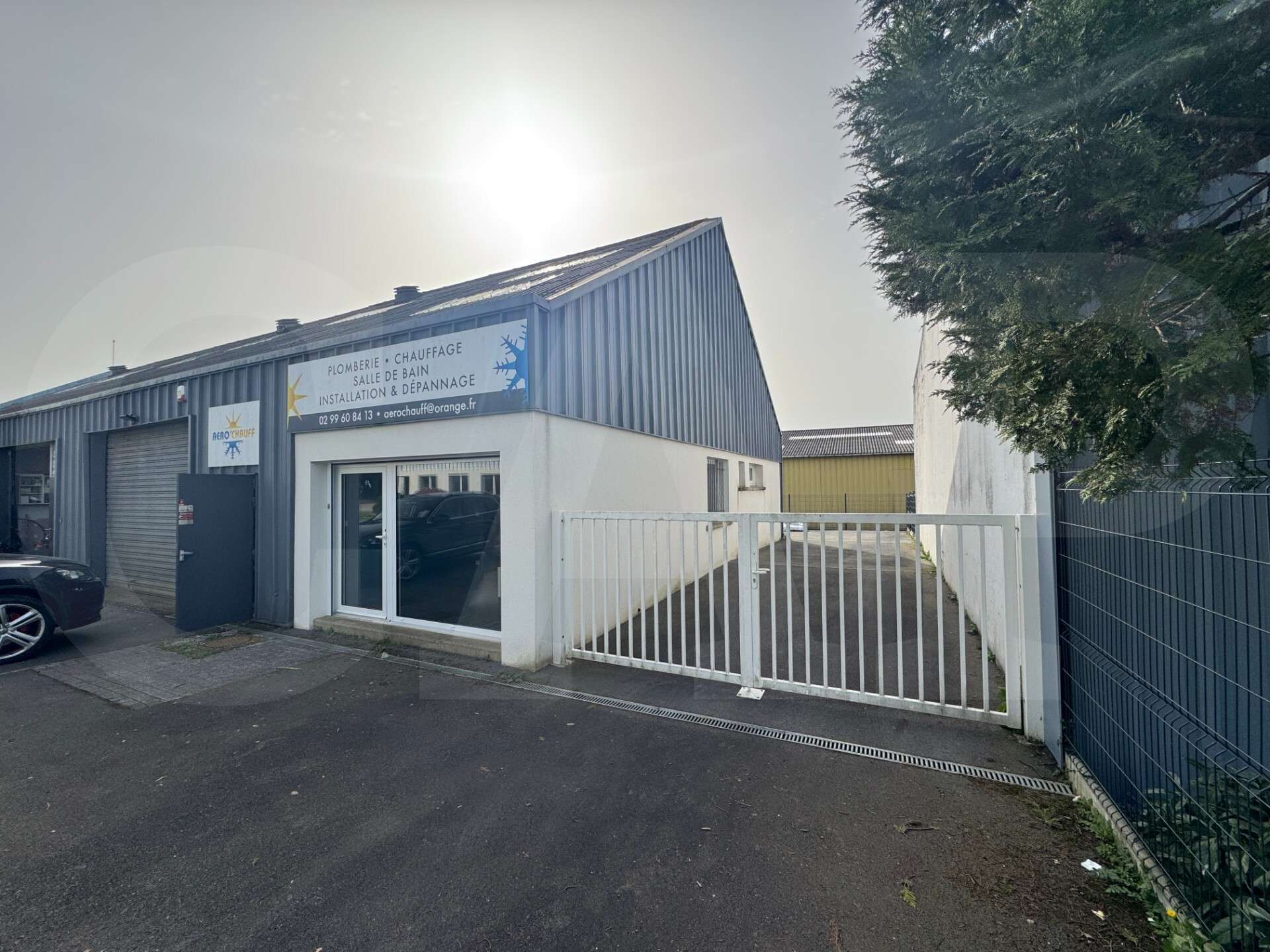 Exclusivité – local d'activité 120m² au Rheu