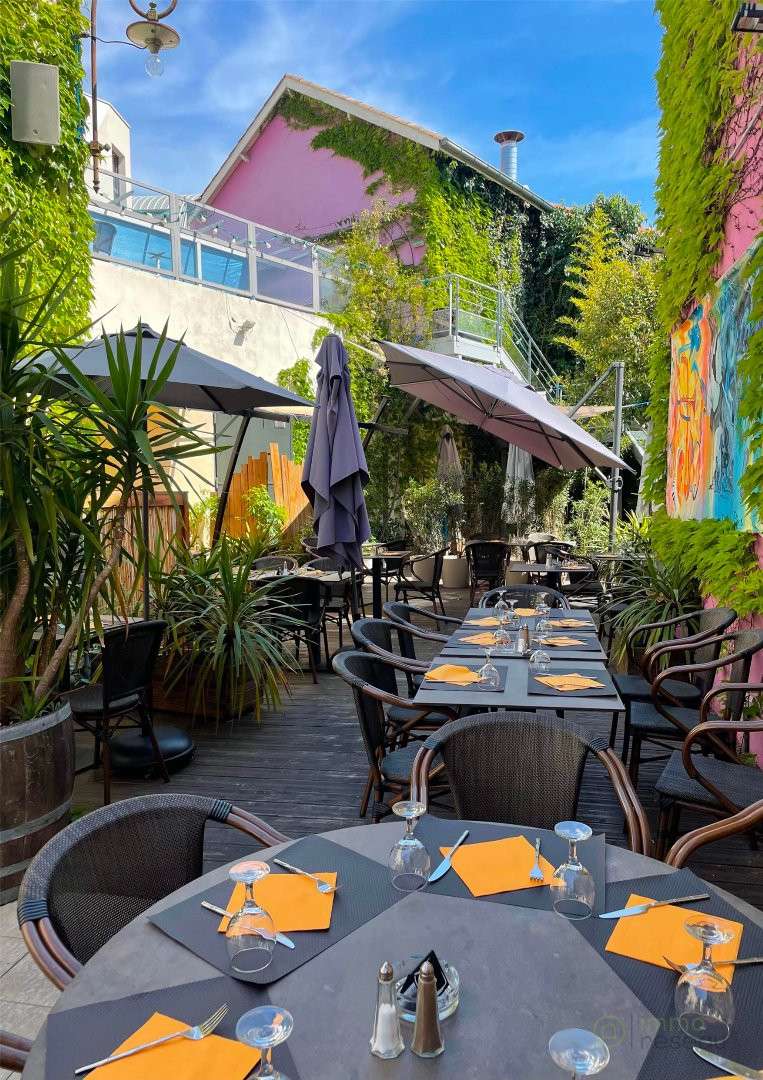 Vente restaurant sur avenue commerçante à Nîmes
