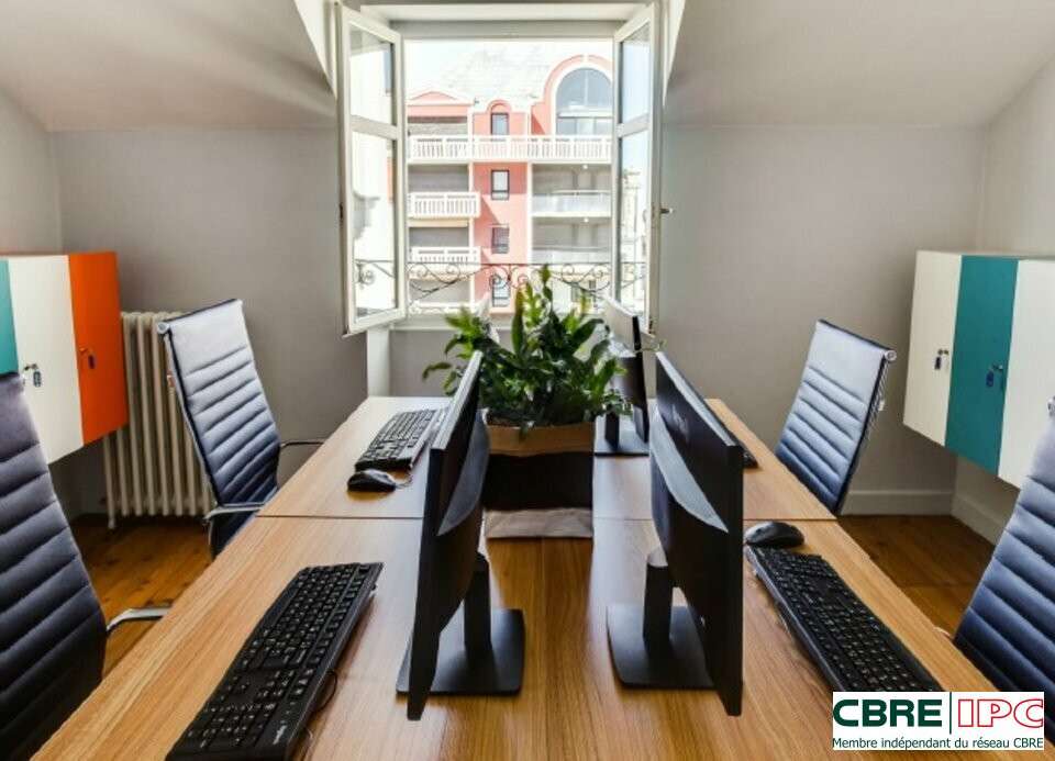 Location bureaux 16m² R+3 à Biarritz centre
