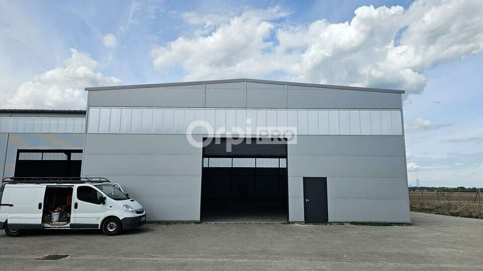 A louer entrepôt de 375m² à Volgelsheim
