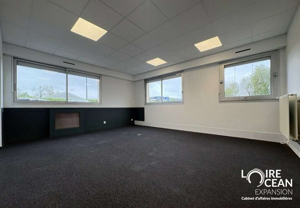 Bureaux de 89m² à louer en RDC à Saint Herblain