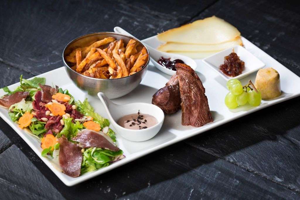 AV restaurant 120m² + réserve + jardin à Nantes