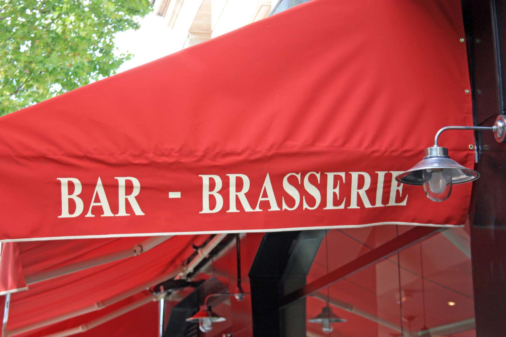 Vente brasserie de 311m² à Paris rive droite