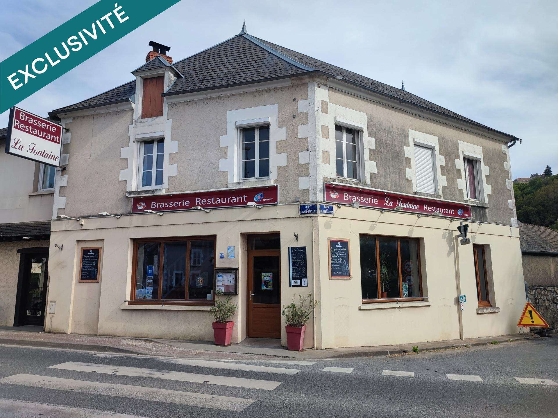 Vente murs commerce occupé + appart 380m² St Satur