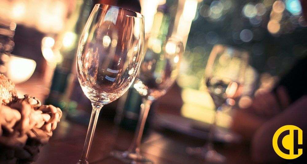 Vente restaurant cave à vin 2600m² à Corcelles