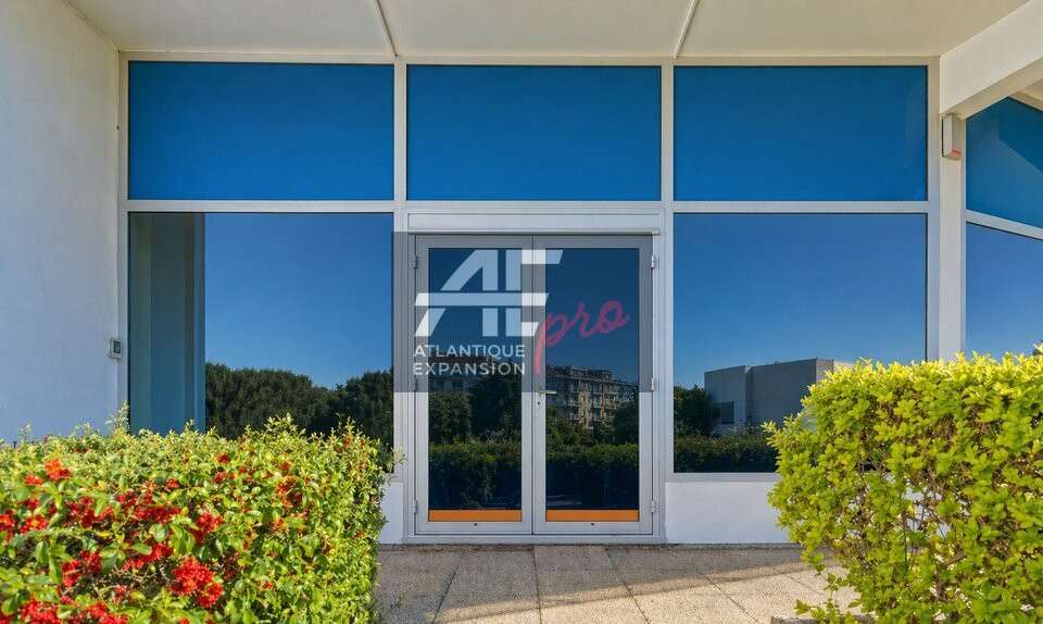 A louer local 77m² empl stratégique Saint-Nazaire