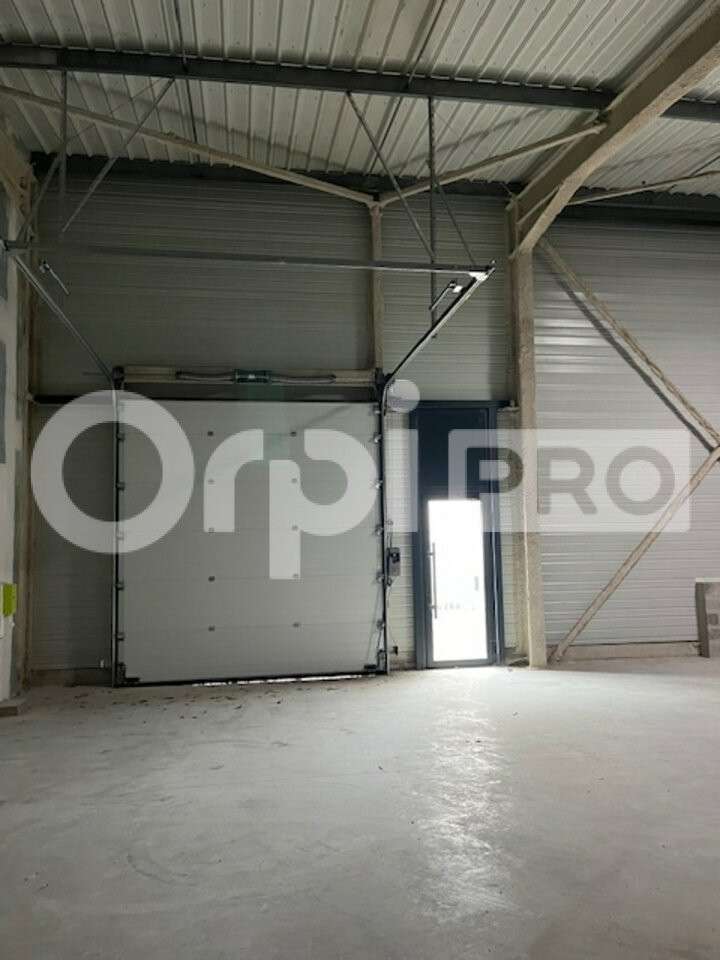 Atelier neuf de 236m² à vendre à La Rochelle ZFU