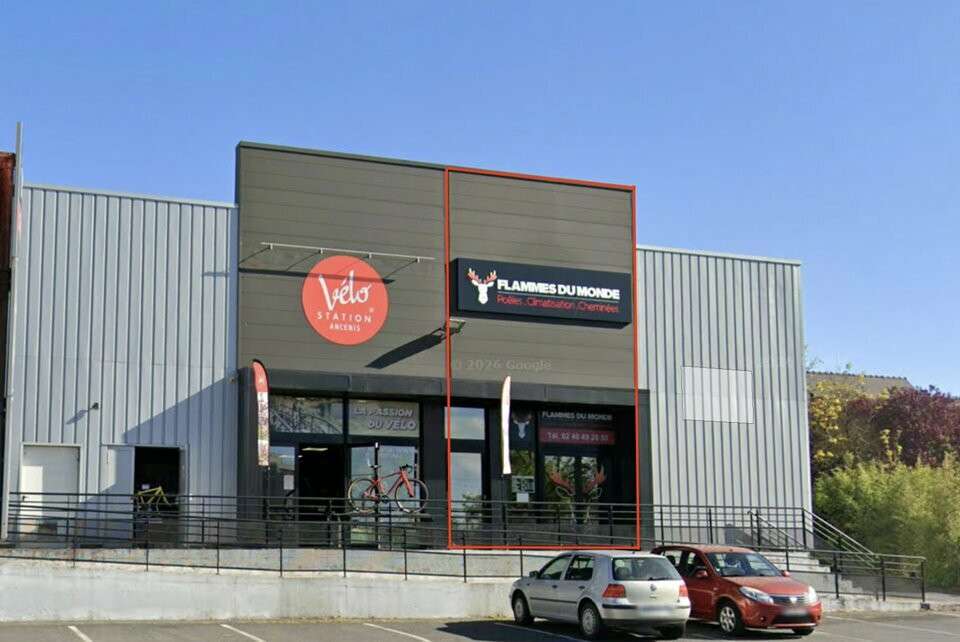 Loue local commercial 124m² Ancenis axe fréquenté