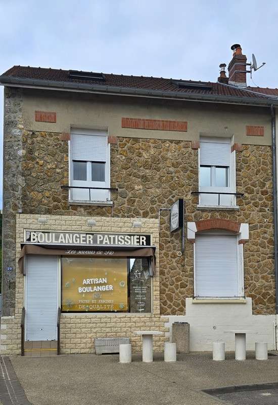 Immeuble de 109m² à vendre à Venteuil centre (51)