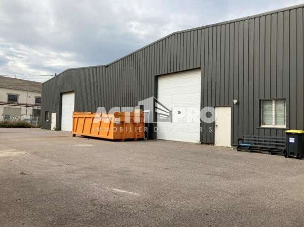 À louer entrepôt 300 m² idéalement situé Perpignan