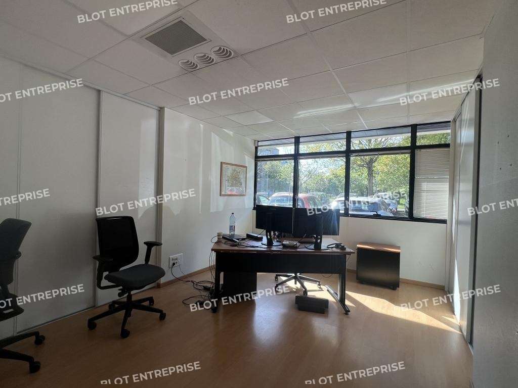 A sous-louer bureaux 526m² à Cesson-Sévigné