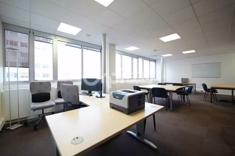 Bureaux à vendre 83m² à Lyon 3e gare Part-Dieu