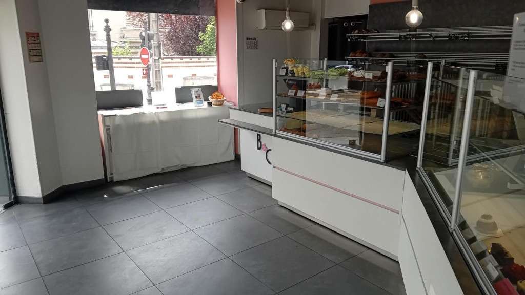 Boulangerie à vendre, centre-ville (77)