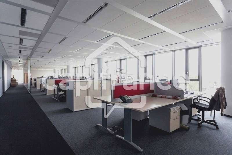 Bureaux de 900m² + parkings à vendre à Albi centre