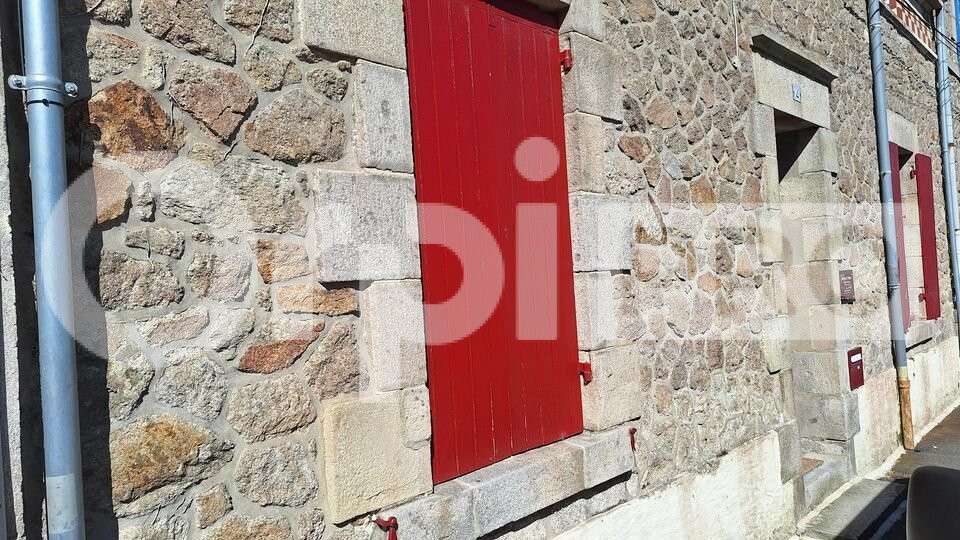 A louer bureau 15m² à Guérande centre 