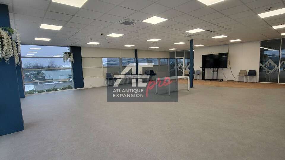 Bureaux 179m² R+1 à louer entre Nantes et Savenay