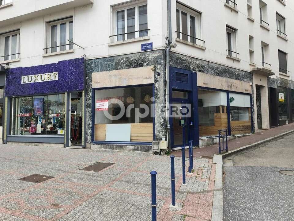 Local commercial 75m² à louer à Limoges centre