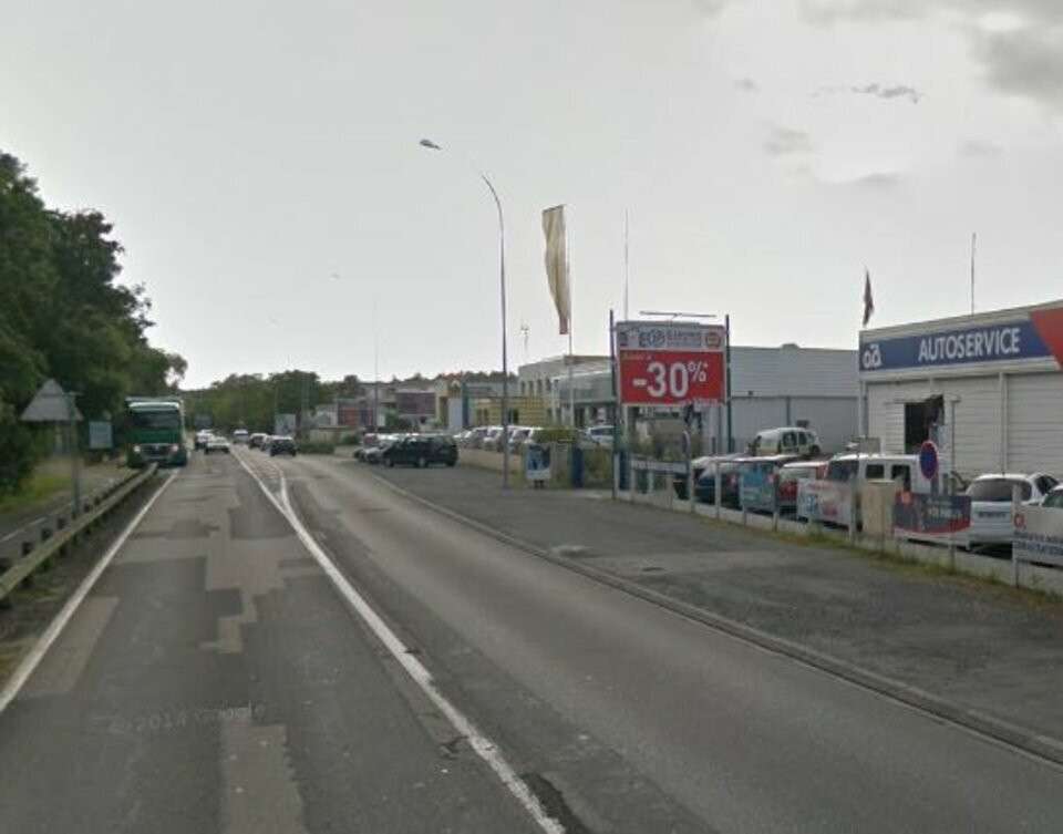 A vendre local pro 653m² Saint Sébastien sur Loire