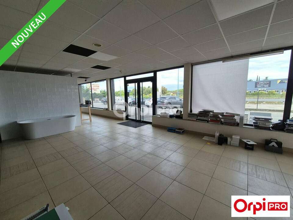 Local 500m² à louer ZI Sud de Bourg de Péage