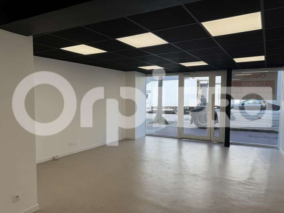 A louer local commercial de 130m² au Havre Coty