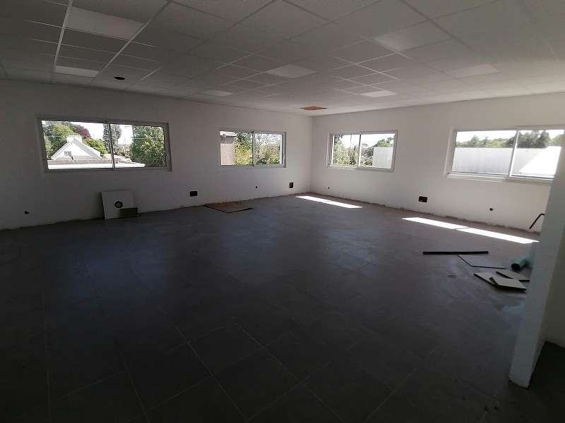 A louer bureaux  90m² R+1 Quimper, Pluguffan