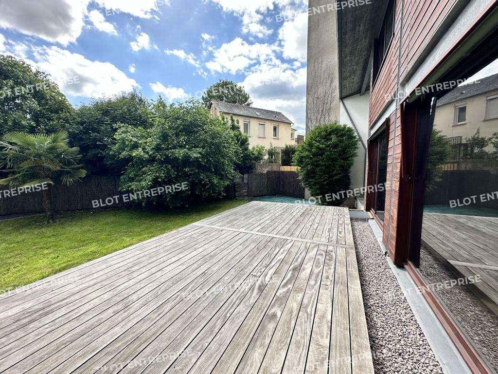 A louer bureaux 166m² Rennes parc du Thabor