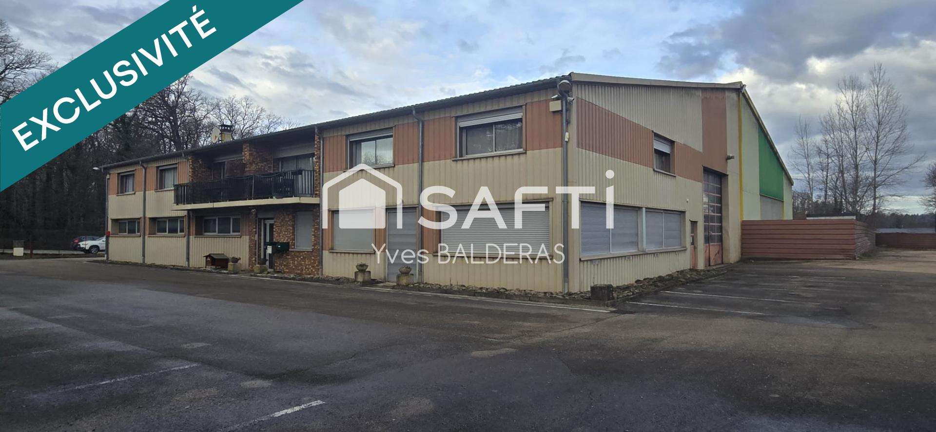 Vente local 900m² très gros potentiel à Geneuille